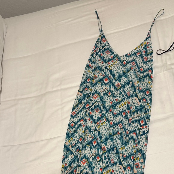 Colorful Maxi Dresses Set - Picture 5 of 8